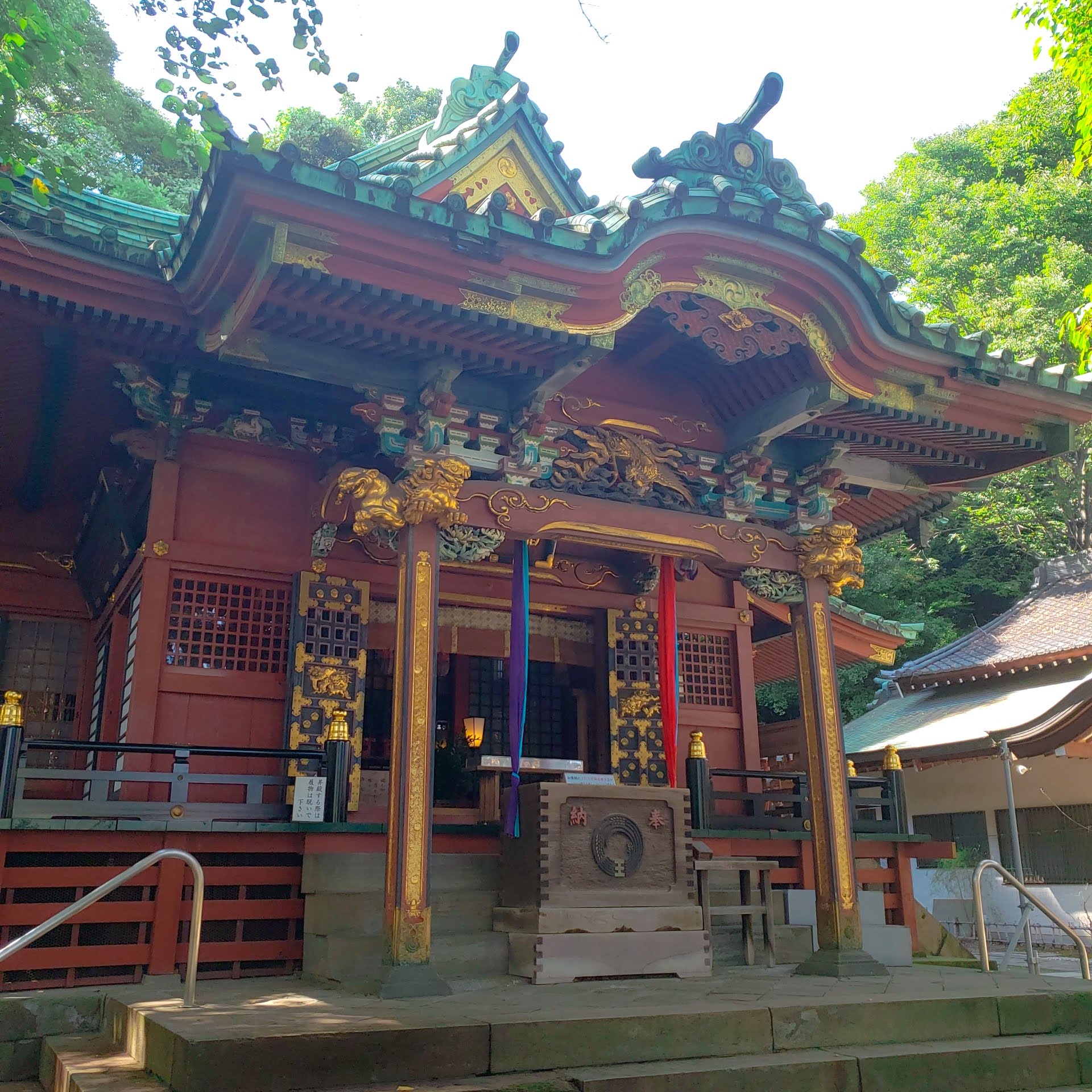 王子稲荷神社の社殿