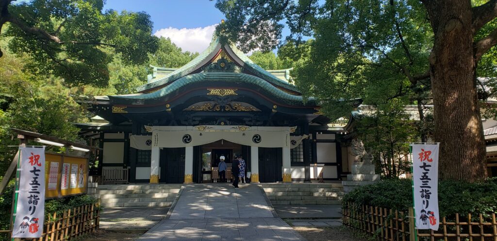 王子神社の本殿