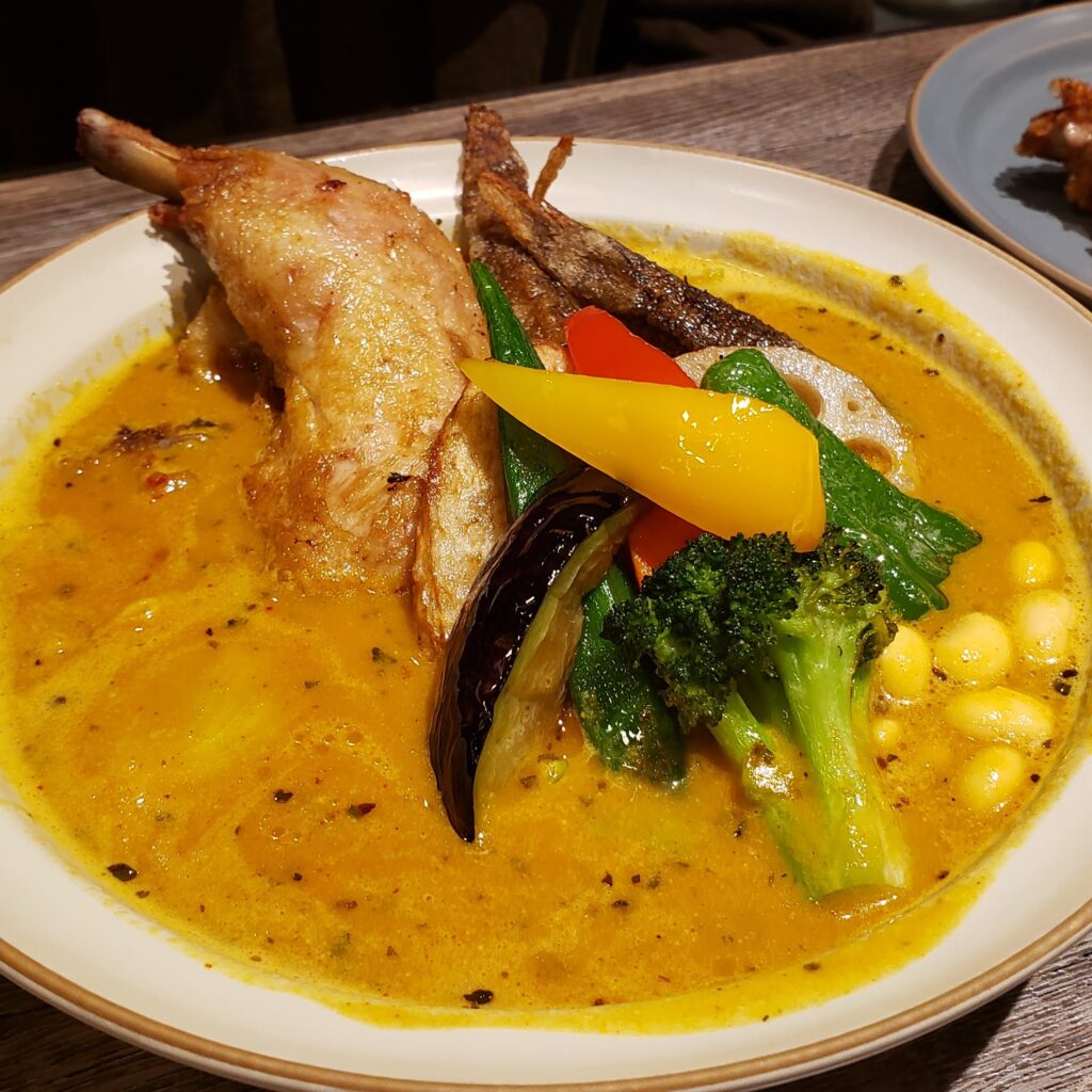 路地裏カレー侍のチキンと野菜