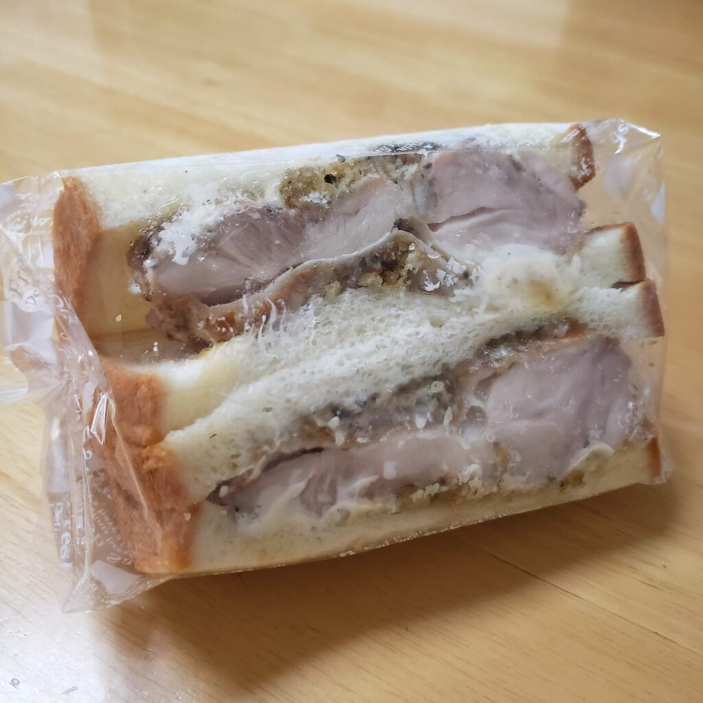 sandwich＆deli キリンの香味焼きチキンのサンドウィッチ