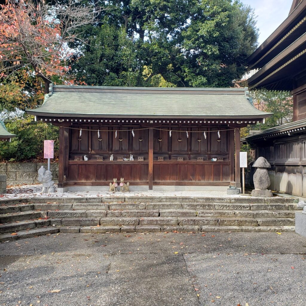 赤羽八幡神社の末社