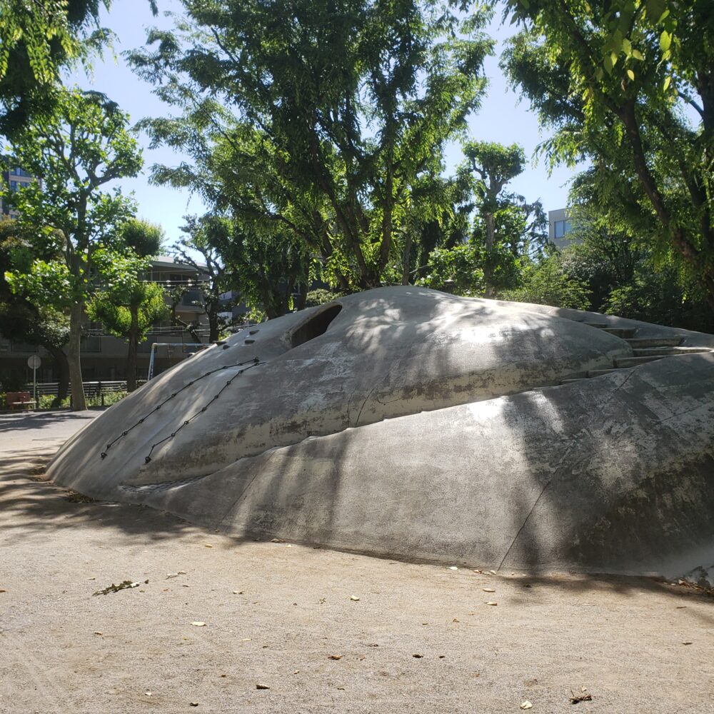 白銀公園の岩の山